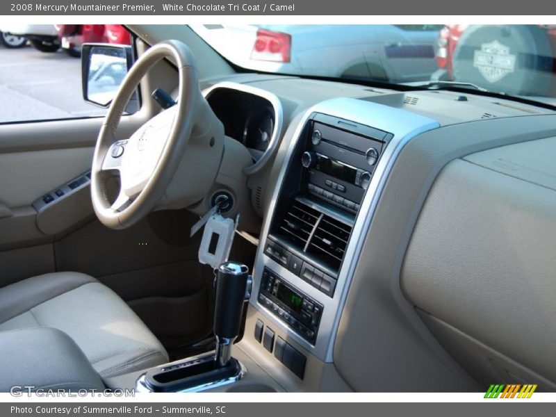 White Chocolate Tri Coat / Camel 2008 Mercury Mountaineer Premier