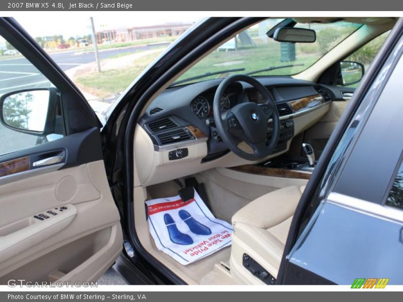 Jet Black / Sand Beige 2007 BMW X5 4.8i