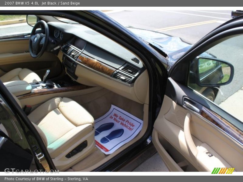 Jet Black / Sand Beige 2007 BMW X5 4.8i