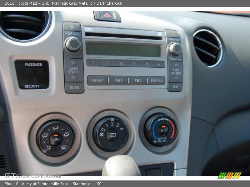 Magnetic Gray Metallic / Dark Charcoal 2010 Toyota Matrix 1.8