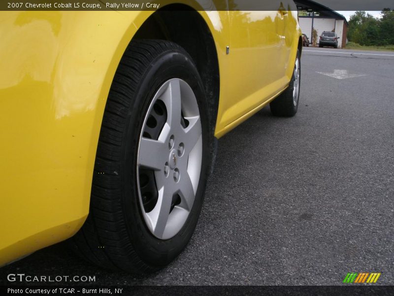 Rally Yellow / Gray 2007 Chevrolet Cobalt LS Coupe