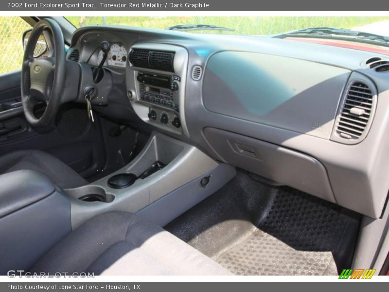 Toreador Red Metallic / Dark Graphite 2002 Ford Explorer Sport Trac