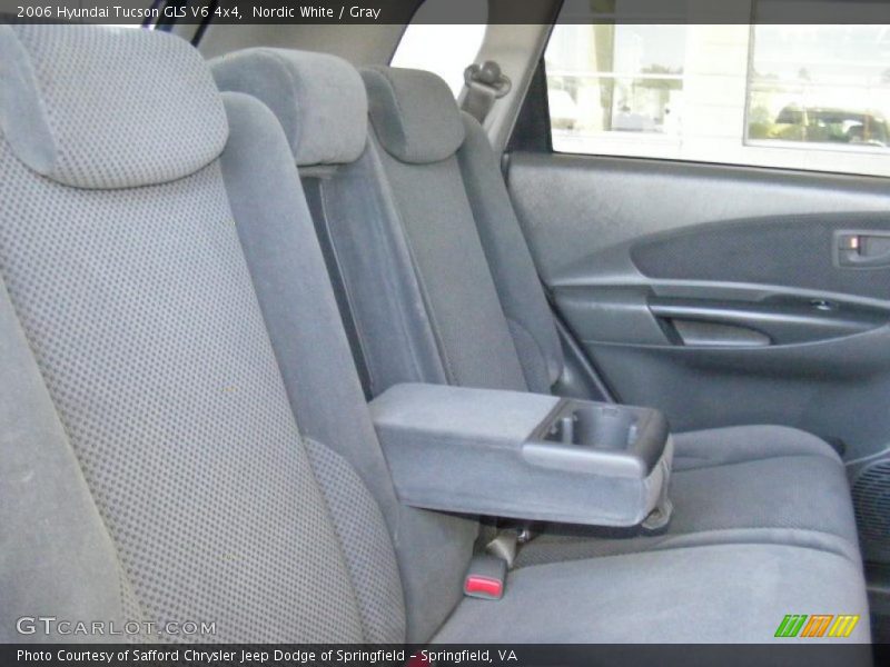 Nordic White / Gray 2006 Hyundai Tucson GLS V6 4x4