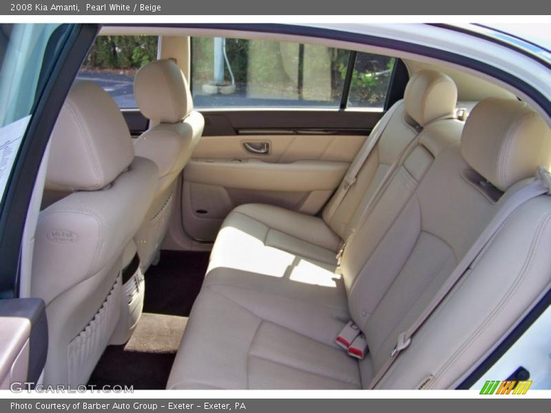 Pearl White / Beige 2008 Kia Amanti