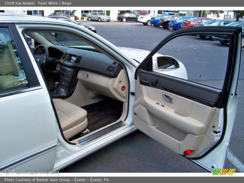 Pearl White / Beige 2008 Kia Amanti