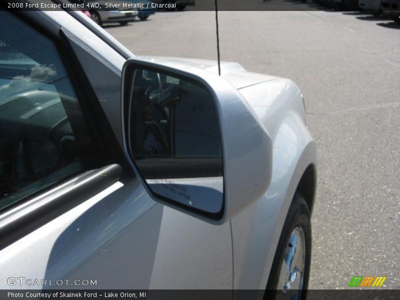 Silver Metallic / Charcoal 2008 Ford Escape Limited 4WD