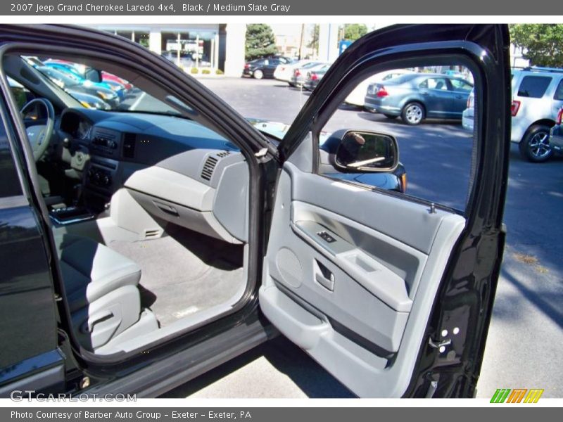 Black / Medium Slate Gray 2007 Jeep Grand Cherokee Laredo 4x4