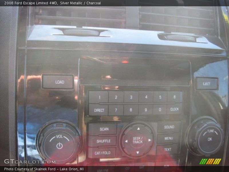 Silver Metallic / Charcoal 2008 Ford Escape Limited 4WD