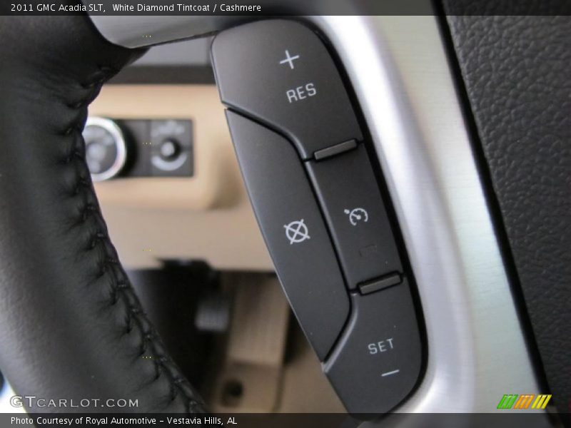 White Diamond Tintcoat / Cashmere 2011 GMC Acadia SLT
