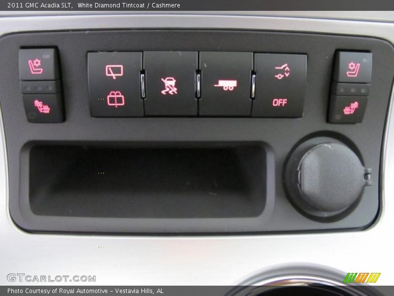 White Diamond Tintcoat / Cashmere 2011 GMC Acadia SLT