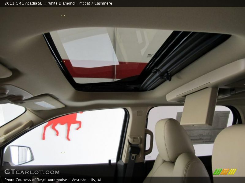 White Diamond Tintcoat / Cashmere 2011 GMC Acadia SLT