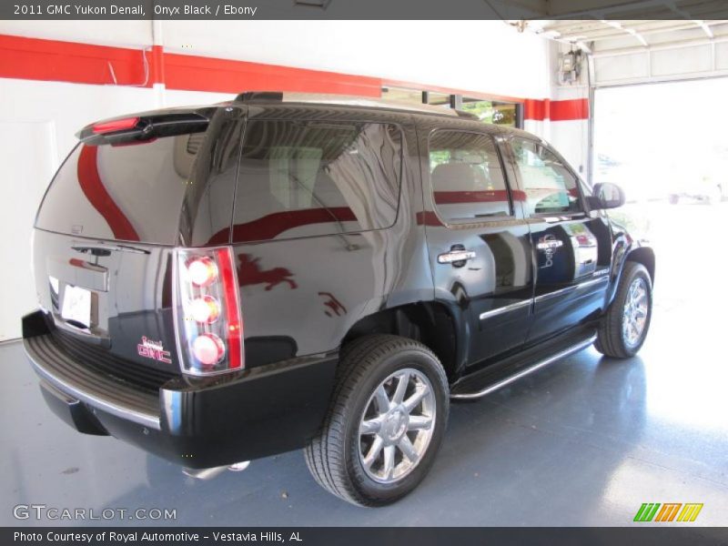 Onyx Black / Ebony 2011 GMC Yukon Denali