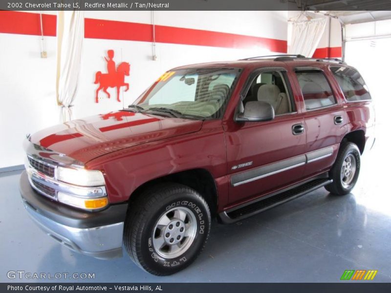 Redfire Metallic / Tan/Neutral 2002 Chevrolet Tahoe LS