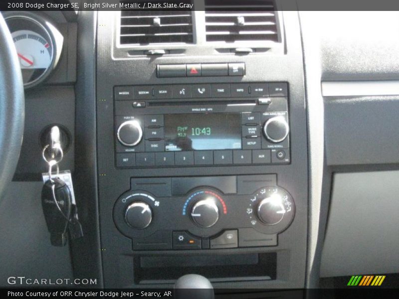 Bright Silver Metallic / Dark Slate Gray 2008 Dodge Charger SE