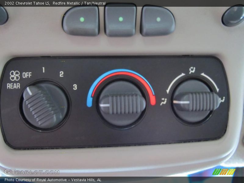 Redfire Metallic / Tan/Neutral 2002 Chevrolet Tahoe LS