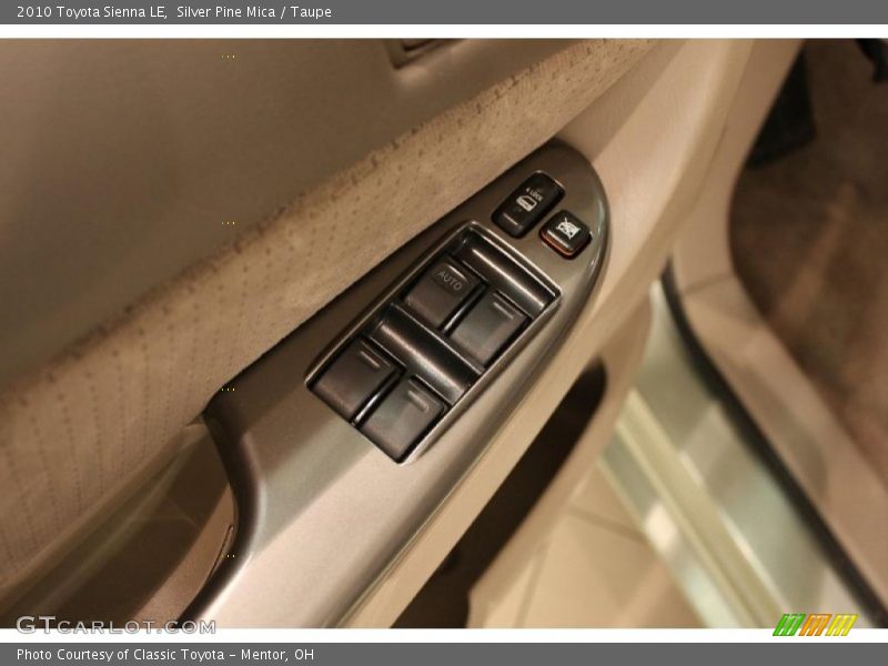 Silver Pine Mica / Taupe 2010 Toyota Sienna LE