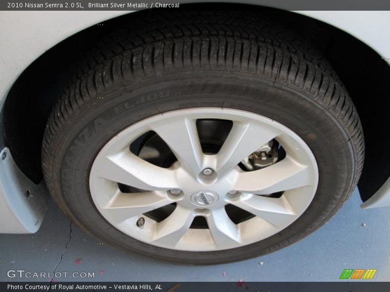Brilliant Silver Metallic / Charcoal 2010 Nissan Sentra 2.0 SL