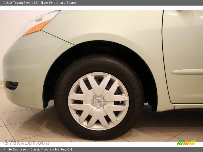 Silver Pine Mica / Taupe 2010 Toyota Sienna LE