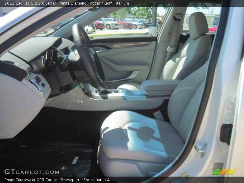 White Diamond Tricoat / Light Titanium 2011 Cadillac CTS 3.0 Sedan