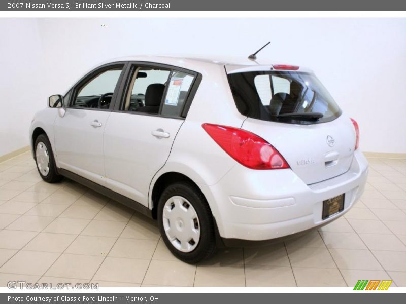 Brilliant Silver Metallic / Charcoal 2007 Nissan Versa S
