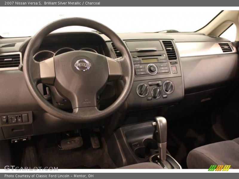 Brilliant Silver Metallic / Charcoal 2007 Nissan Versa S