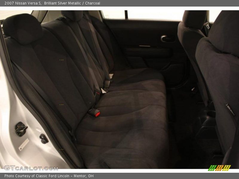 Brilliant Silver Metallic / Charcoal 2007 Nissan Versa S