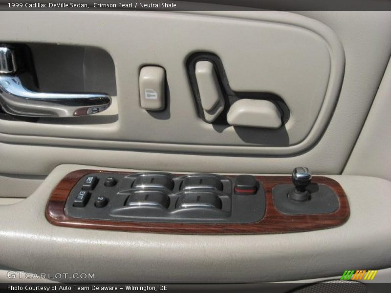 Crimson Pearl / Neutral Shale 1999 Cadillac DeVille Sedan