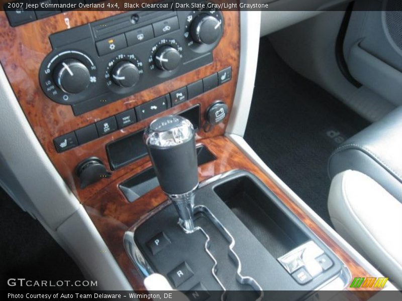 Black Clearcoat / Dark Slate Gray/Light Graystone 2007 Jeep Commander Overland 4x4