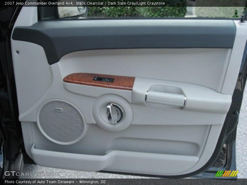 Black Clearcoat / Dark Slate Gray/Light Graystone 2007 Jeep Commander Overland 4x4