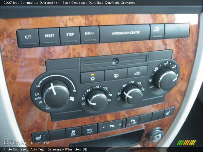 Black Clearcoat / Dark Slate Gray/Light Graystone 2007 Jeep Commander Overland 4x4