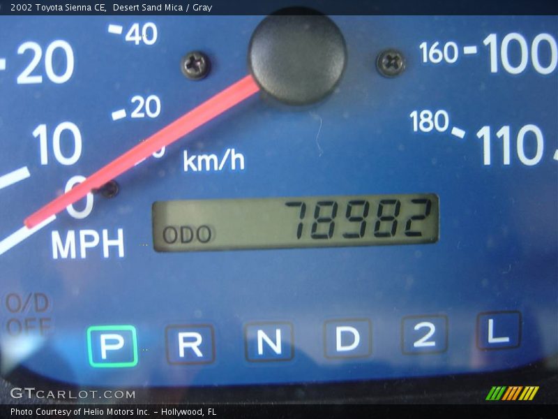 Desert Sand Mica / Gray 2002 Toyota Sienna CE