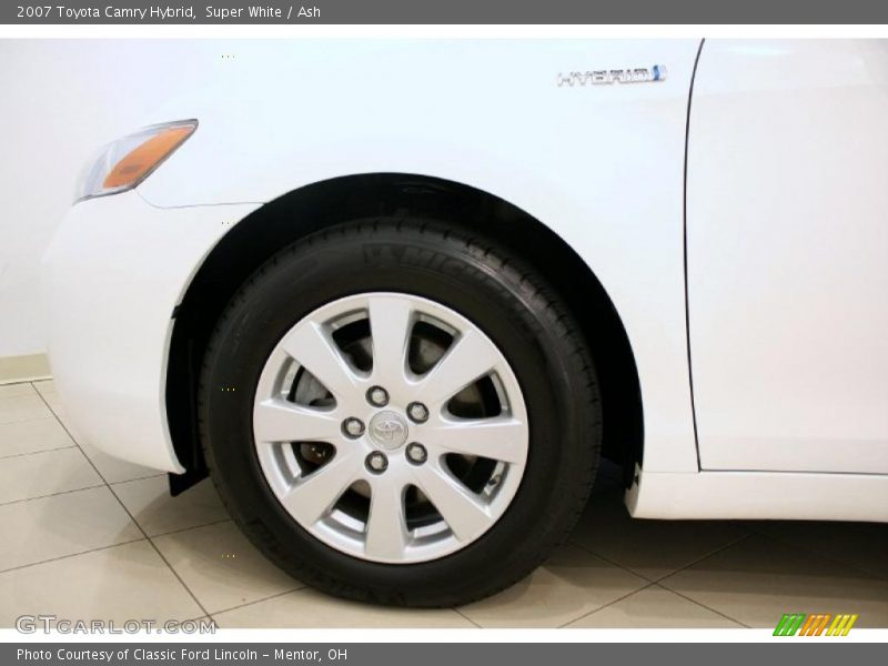 Super White / Ash 2007 Toyota Camry Hybrid