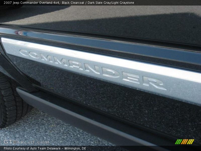 Black Clearcoat / Dark Slate Gray/Light Graystone 2007 Jeep Commander Overland 4x4