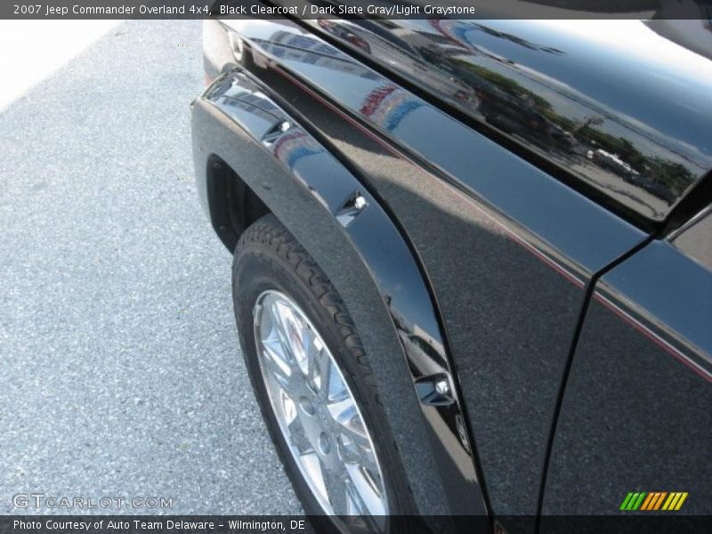 Black Clearcoat / Dark Slate Gray/Light Graystone 2007 Jeep Commander Overland 4x4