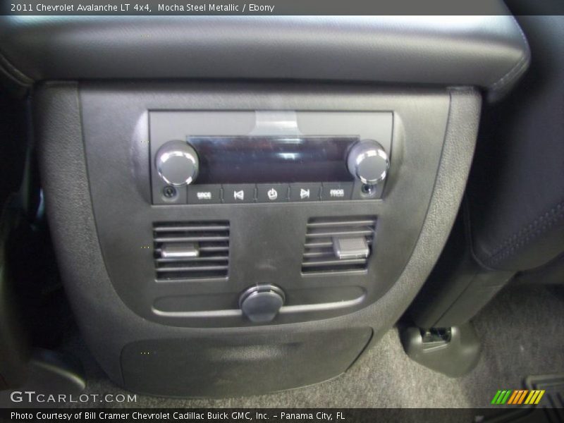 Mocha Steel Metallic / Ebony 2011 Chevrolet Avalanche LT 4x4