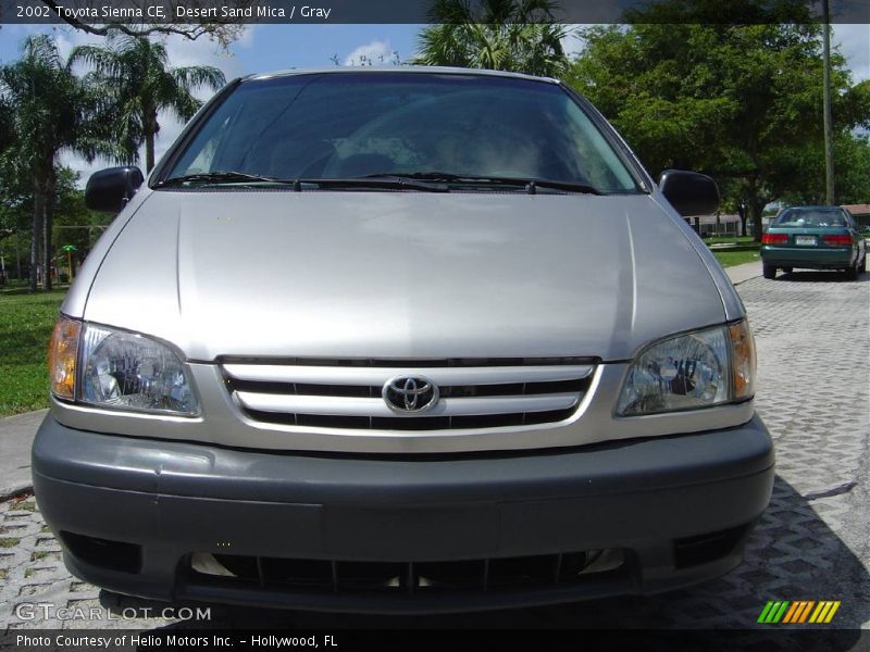 Desert Sand Mica / Gray 2002 Toyota Sienna CE