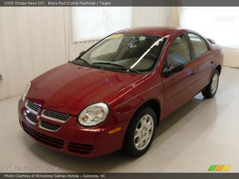 Blaze Red Crystal Pearlcoat / Taupe 2005 Dodge Neon SXT