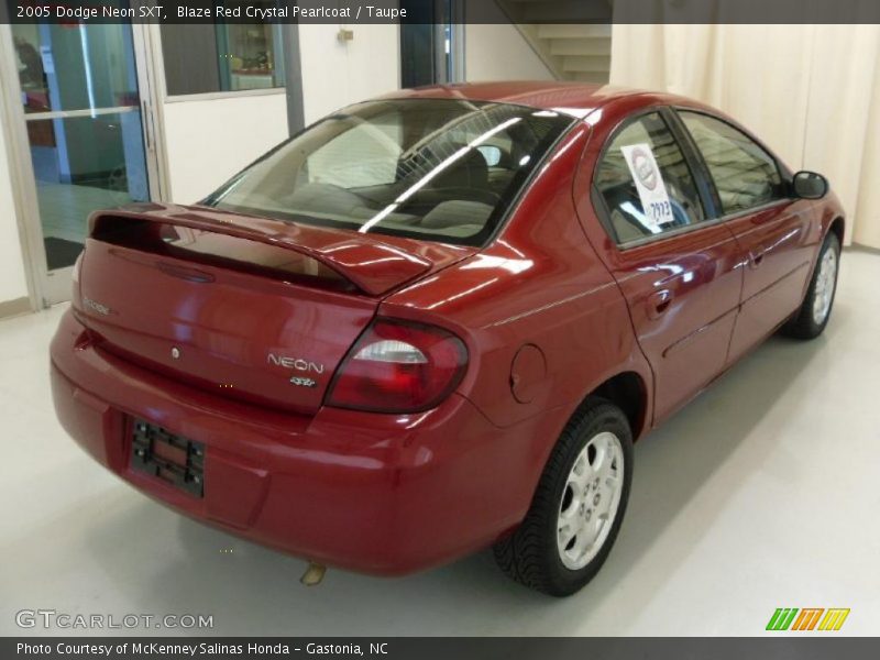 Blaze Red Crystal Pearlcoat / Taupe 2005 Dodge Neon SXT