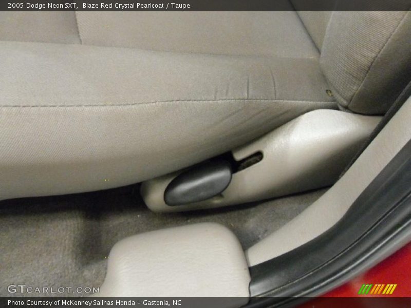 Blaze Red Crystal Pearlcoat / Taupe 2005 Dodge Neon SXT