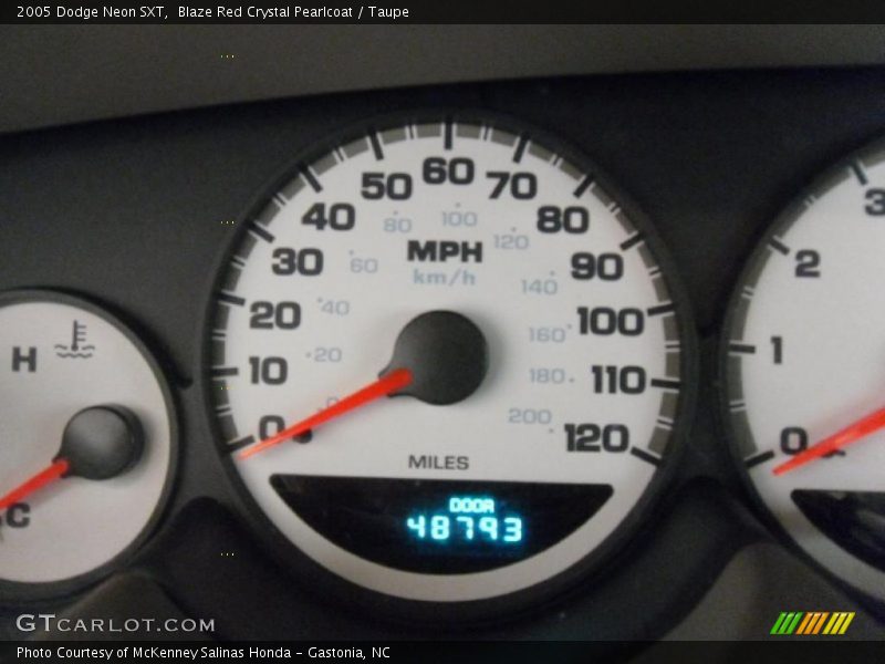 Blaze Red Crystal Pearlcoat / Taupe 2005 Dodge Neon SXT