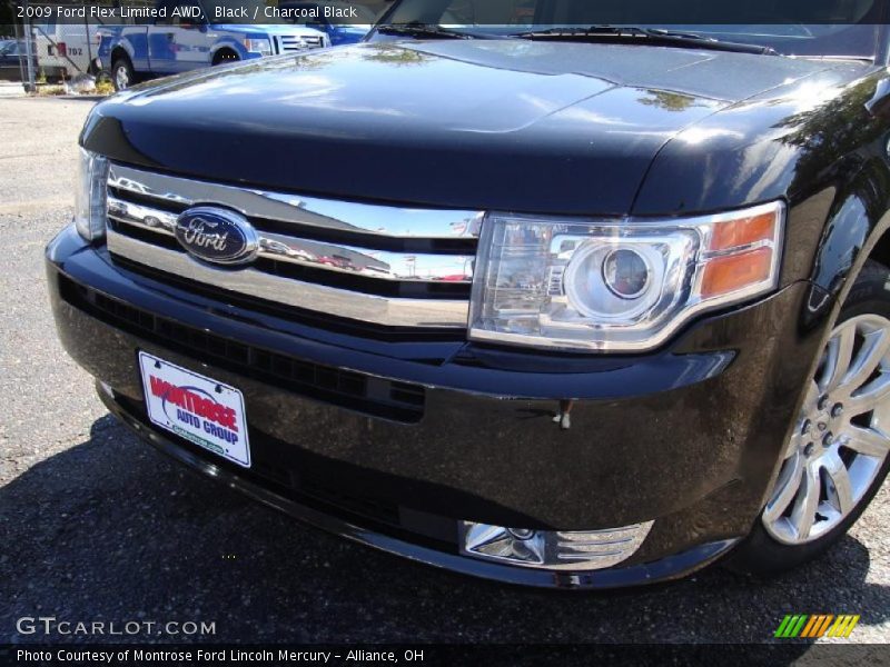 Black / Charcoal Black 2009 Ford Flex Limited AWD