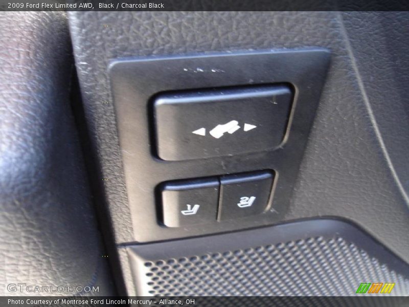 Black / Charcoal Black 2009 Ford Flex Limited AWD