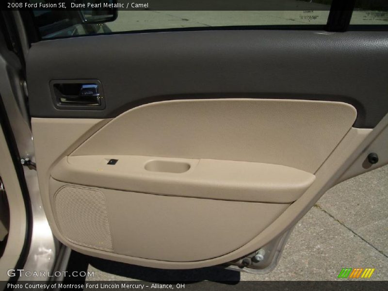 Dune Pearl Metallic / Camel 2008 Ford Fusion SE