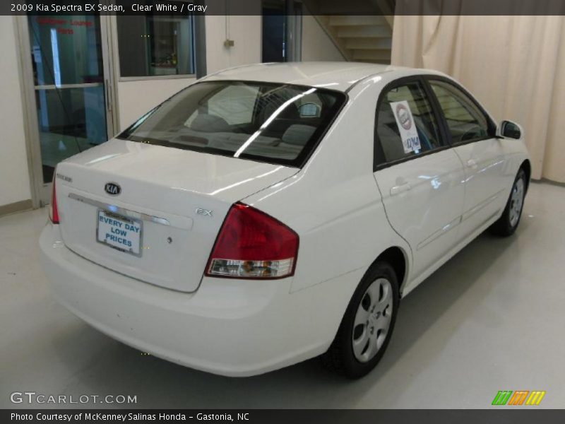 Clear White / Gray 2009 Kia Spectra EX Sedan