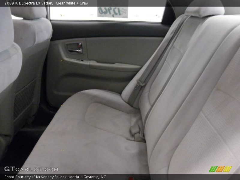 Clear White / Gray 2009 Kia Spectra EX Sedan
