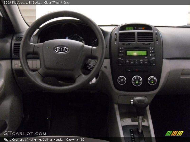 Clear White / Gray 2009 Kia Spectra EX Sedan