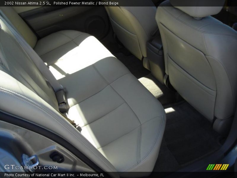 Polished Pewter Metallic / Blond Beige 2002 Nissan Altima 2.5 SL