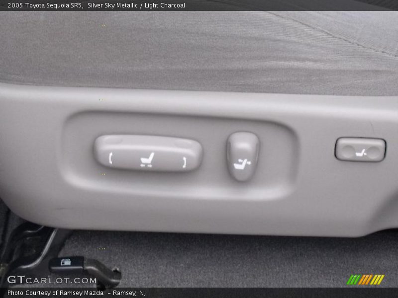 Silver Sky Metallic / Light Charcoal 2005 Toyota Sequoia SR5