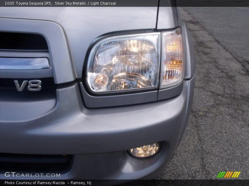 Silver Sky Metallic / Light Charcoal 2005 Toyota Sequoia SR5