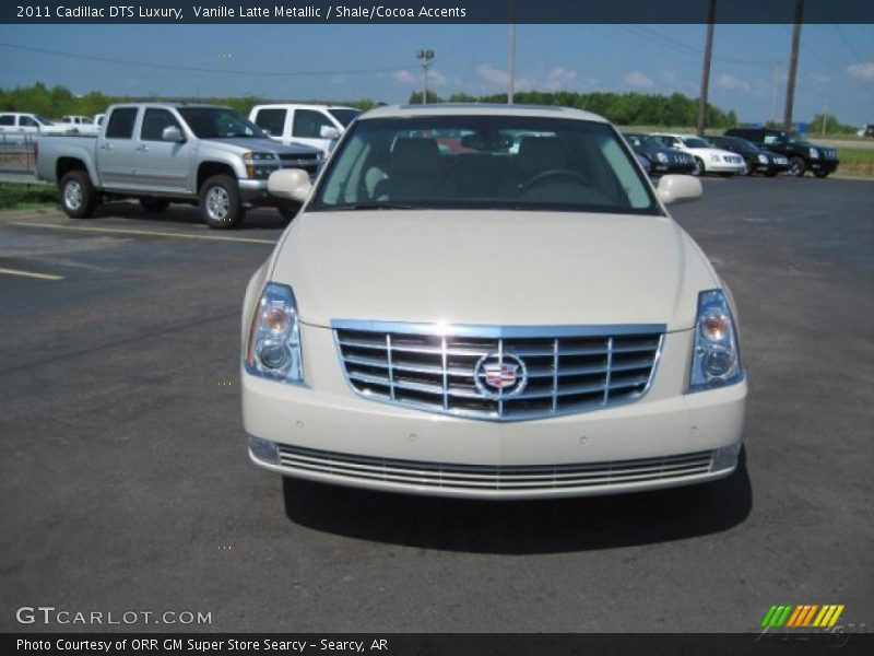 Vanille Latte Metallic / Shale/Cocoa Accents 2011 Cadillac DTS Luxury